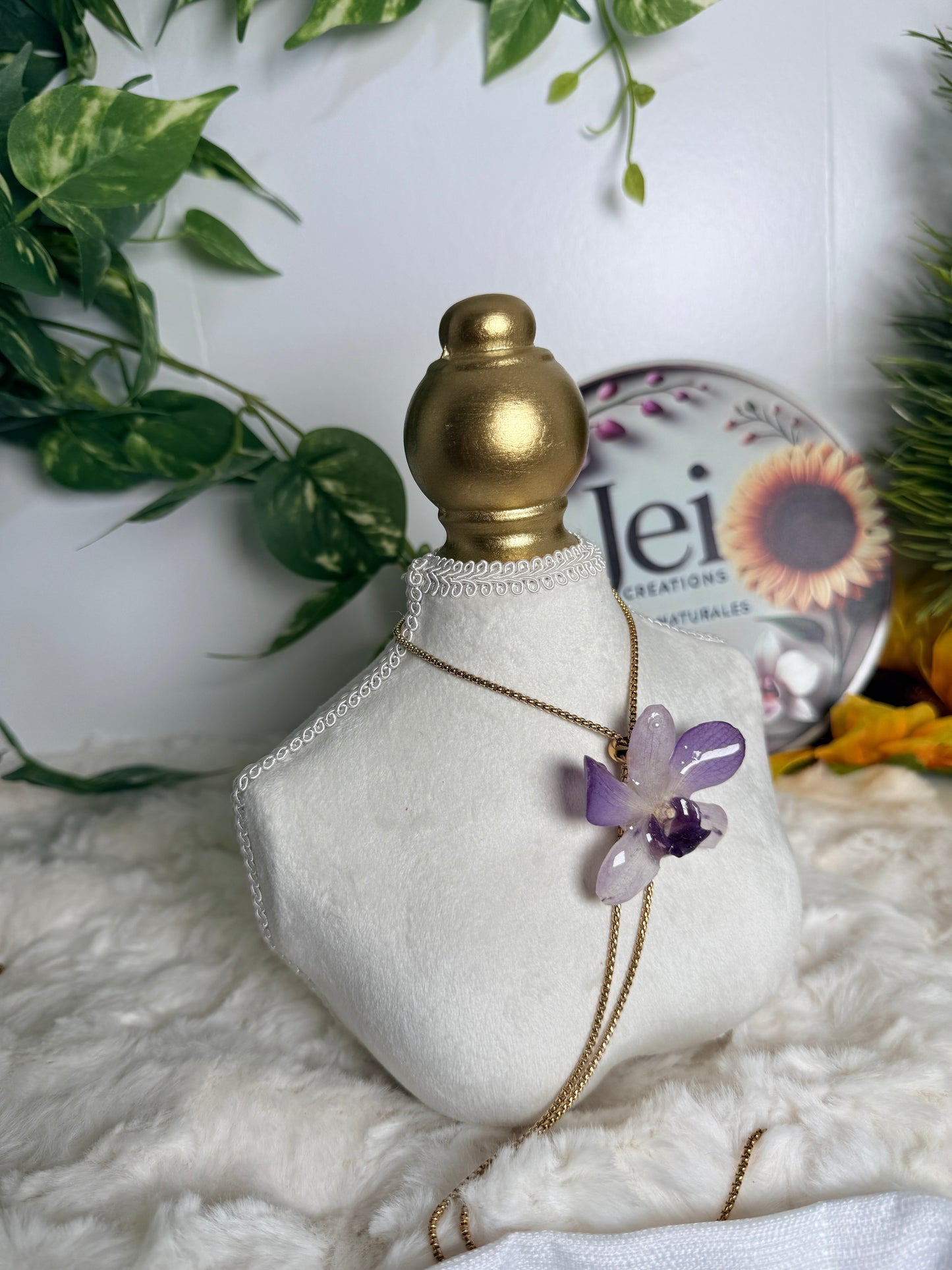 Lavender Grace Lariat Necklace