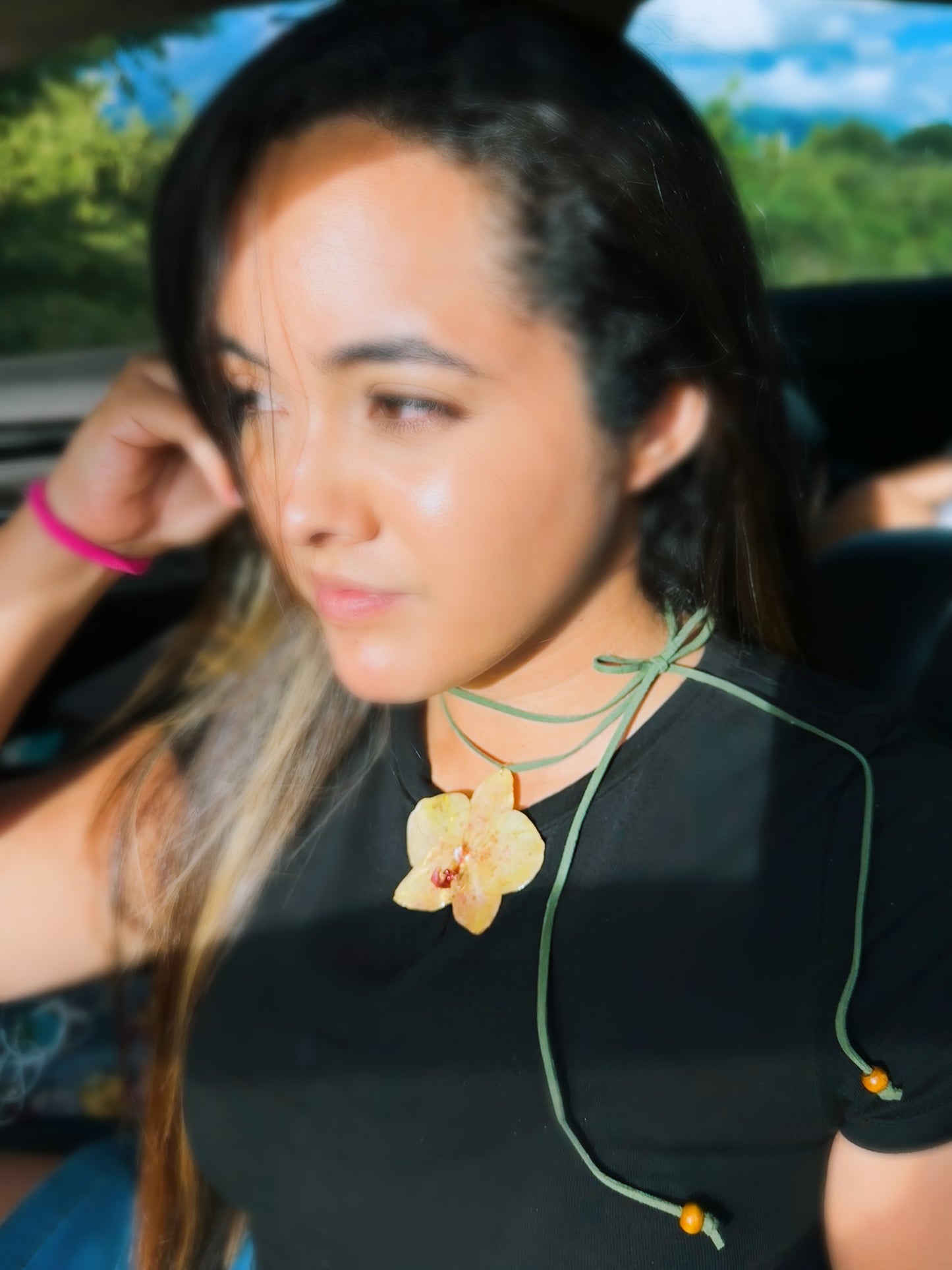 Phalaenopsis Orchid Choker