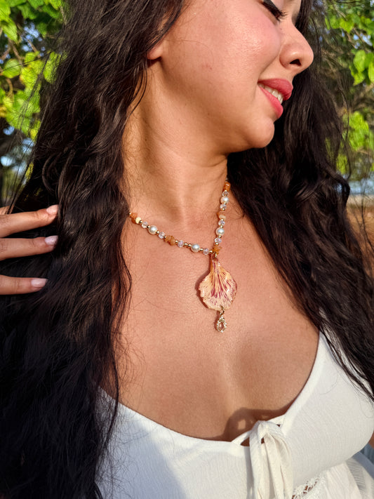 Crimson Legacy Necklace(flamboyan)