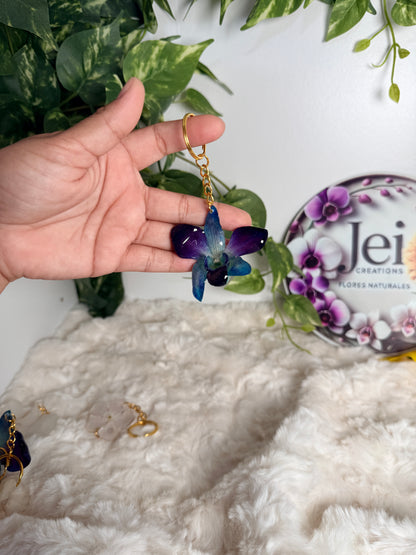 Flowers keychain