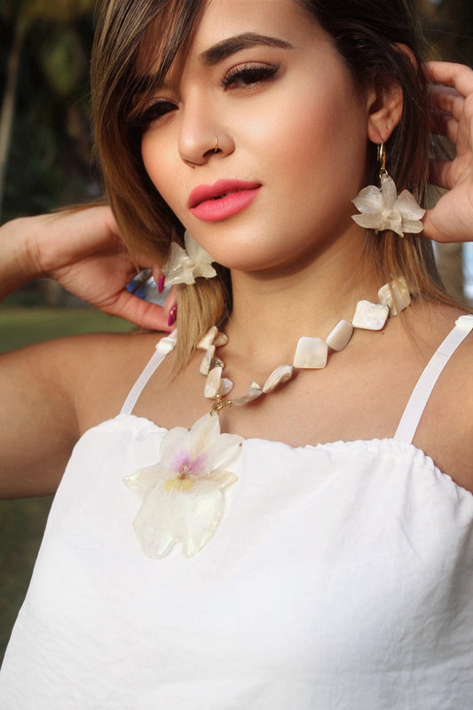 Summer Miltonia Orchid necklace