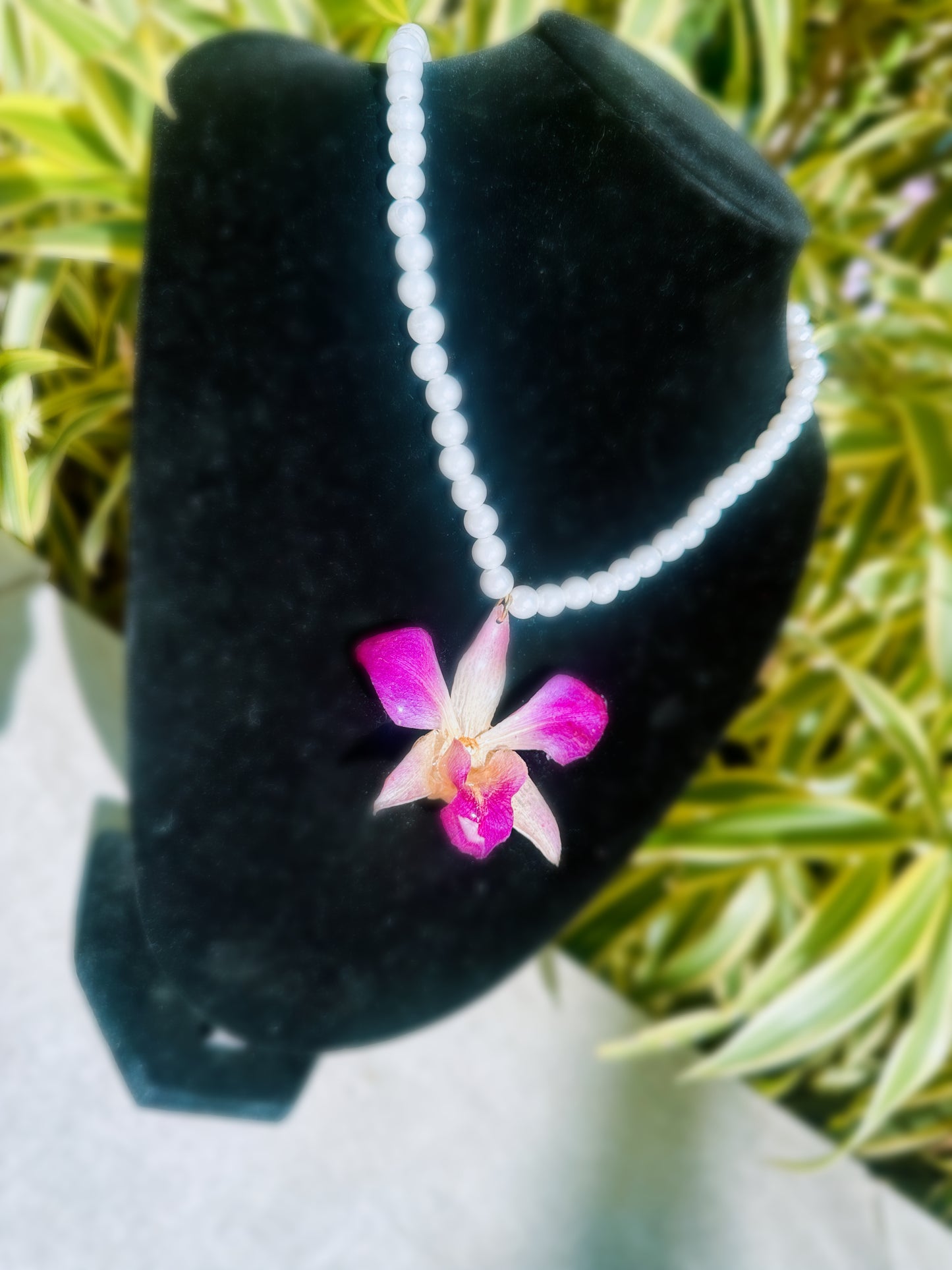 Purple/pink Dendrobium Orchid pearl necklace