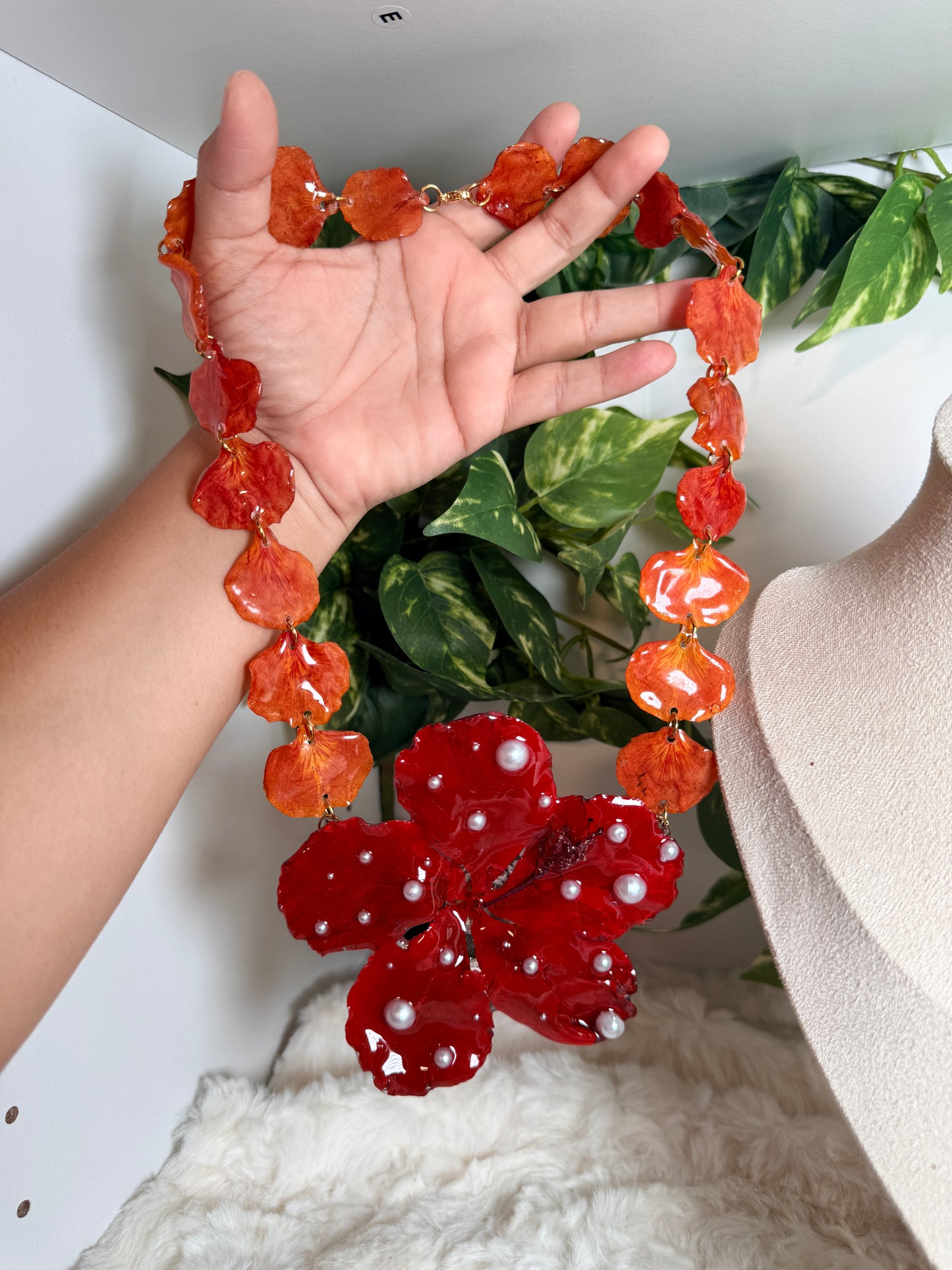 Flamboyán Poppy Pearl Necklace