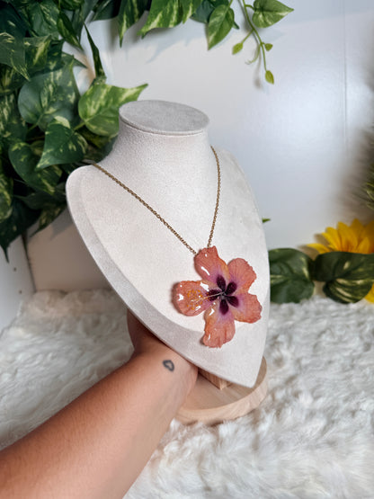 Exotic Peach Mini Bloom Necklace