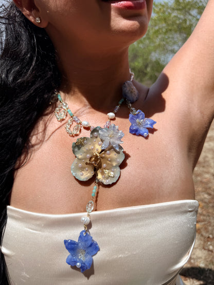 Orquídea Vanda & Delphinium Necklace