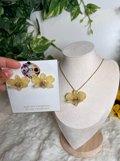 Golden Vanilla Orchid Set
