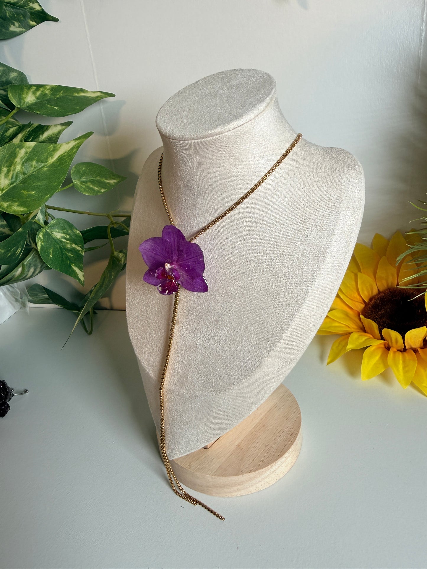 Mini Phalaenopsis orchid lariat necklace