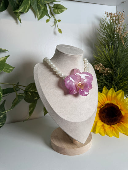 Pinky Orchid pearl necklace Choker