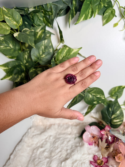 Mini Rose Whisper Ring
