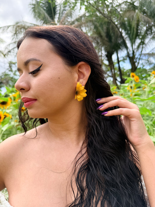 Sunlit Bloom Earrings