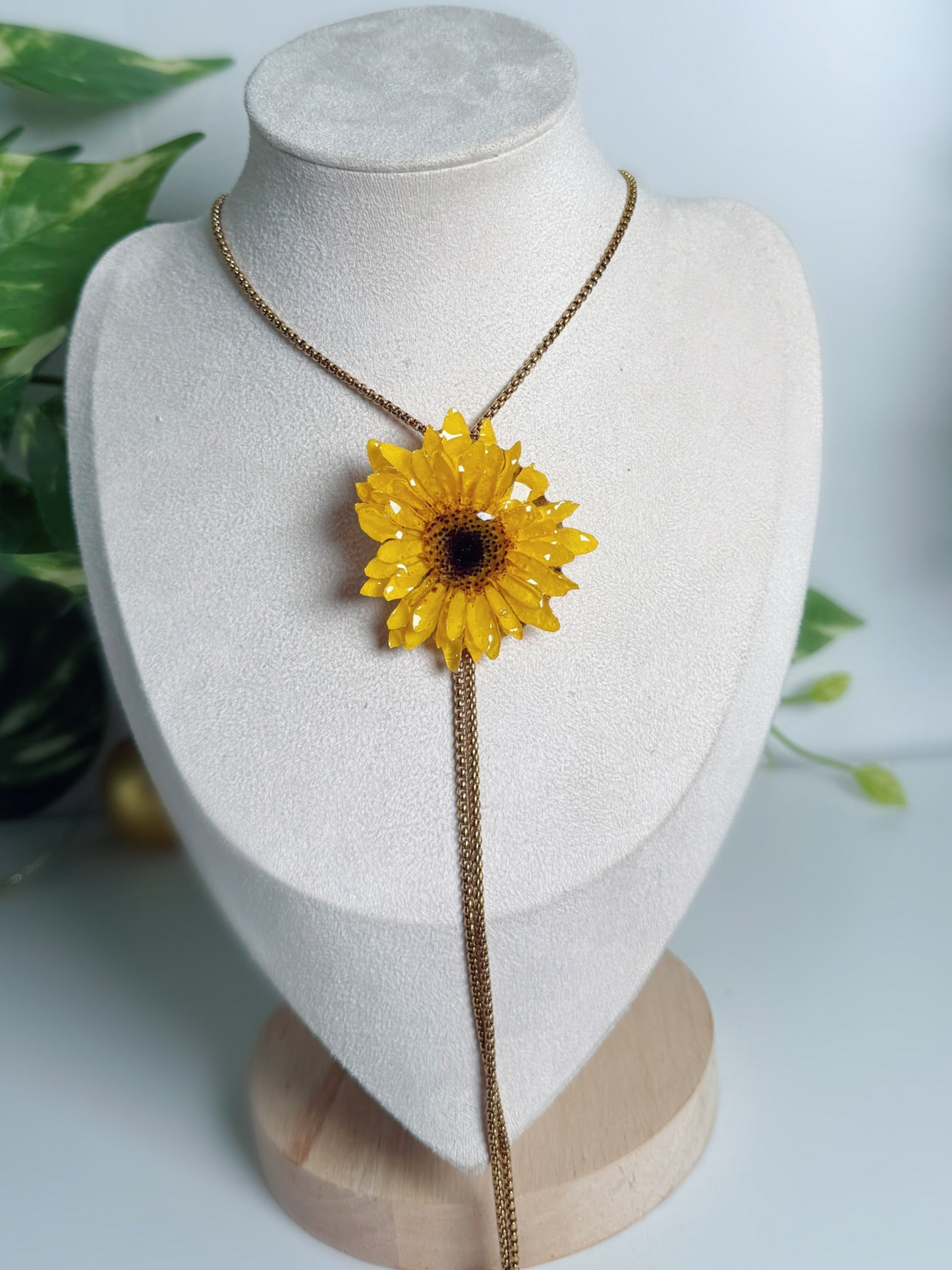 Lariat Sunflower necklace