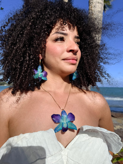 Blue orchid set(aretes+cadena)