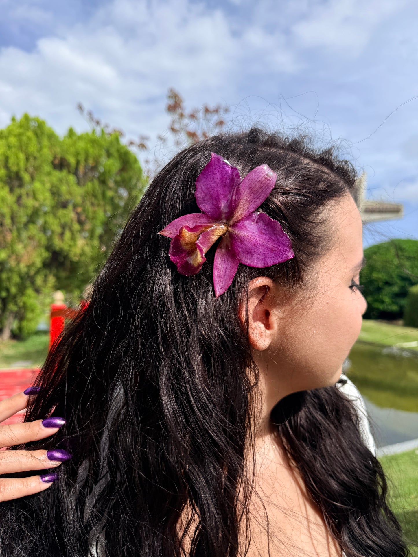 Enchanté Amethyst Cattleya 2-in-1 Necklace & Hair Clip