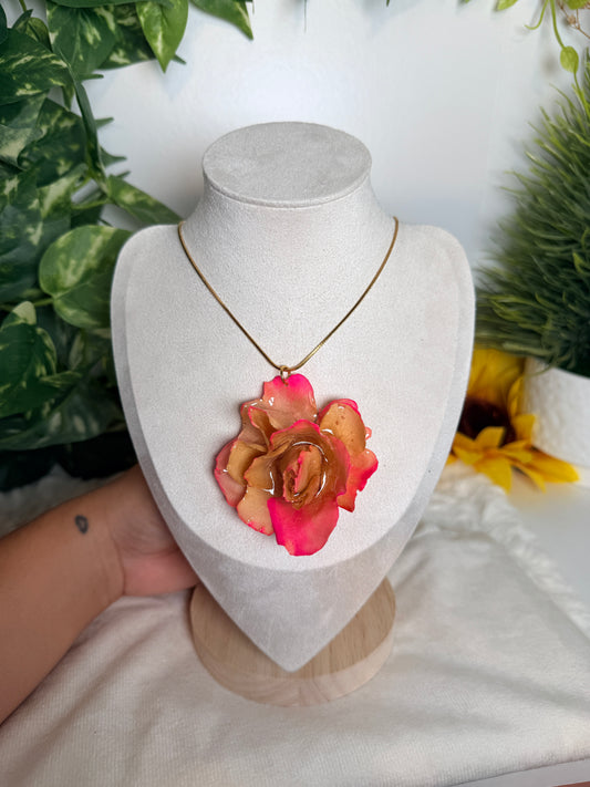 Pink rose necklace