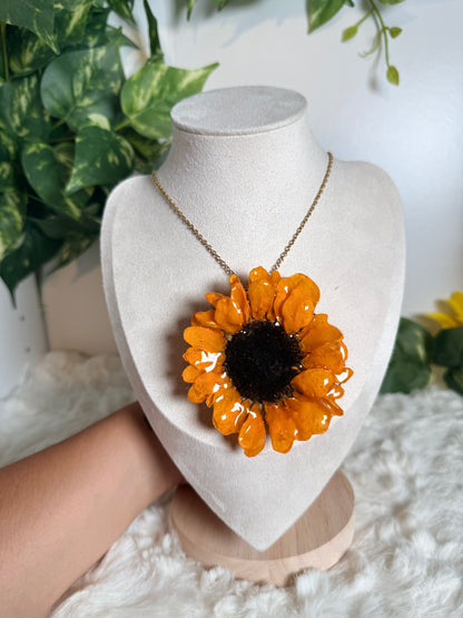 Sunflower Statement Bloom Necklace 🌻