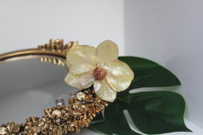 Orchid/flowers badge clip