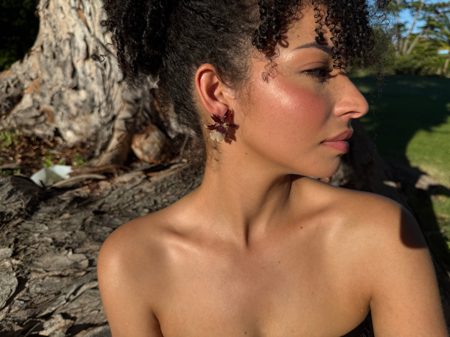 Extra baby Orchid stud