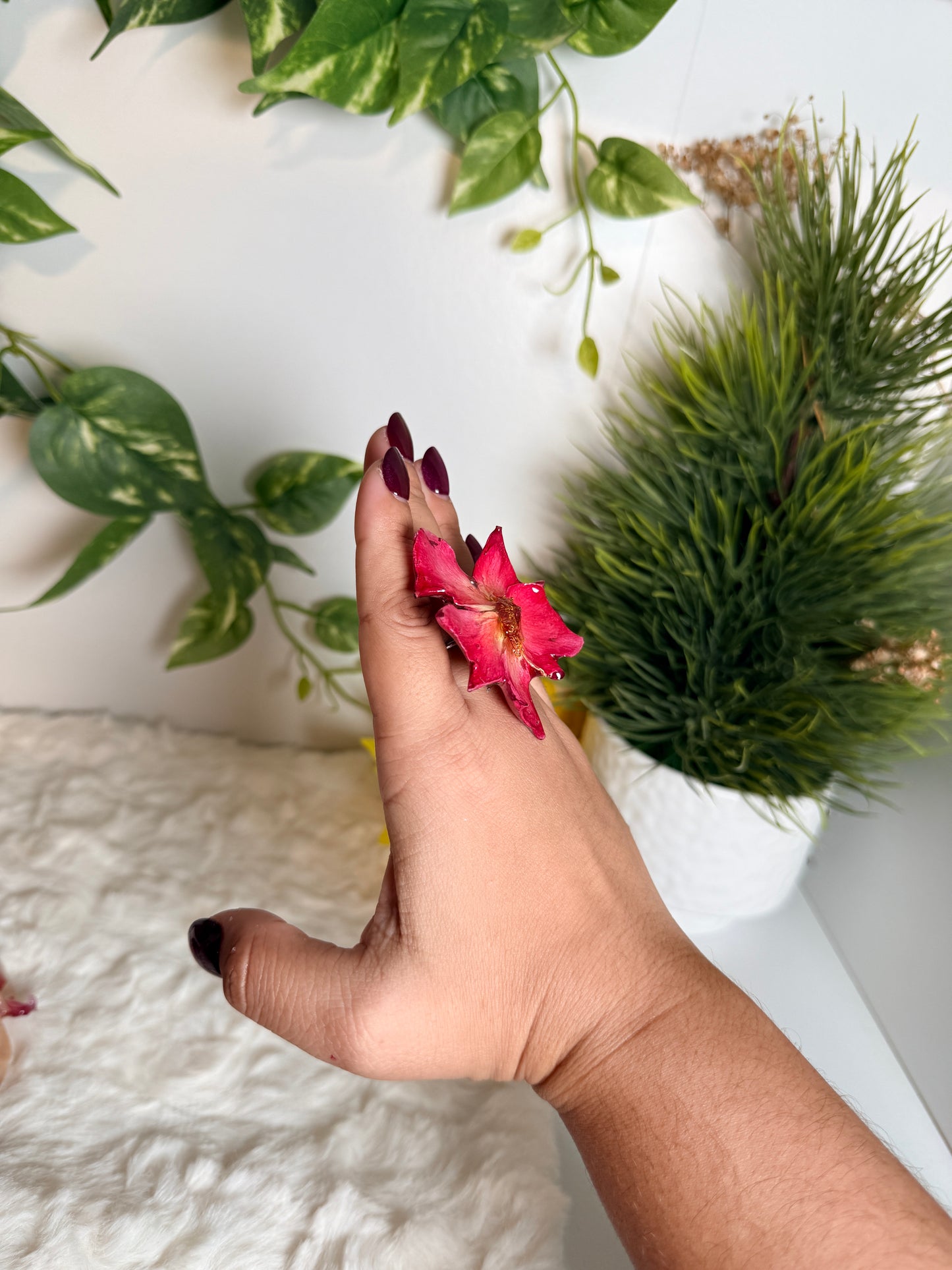 Exotic rose ring