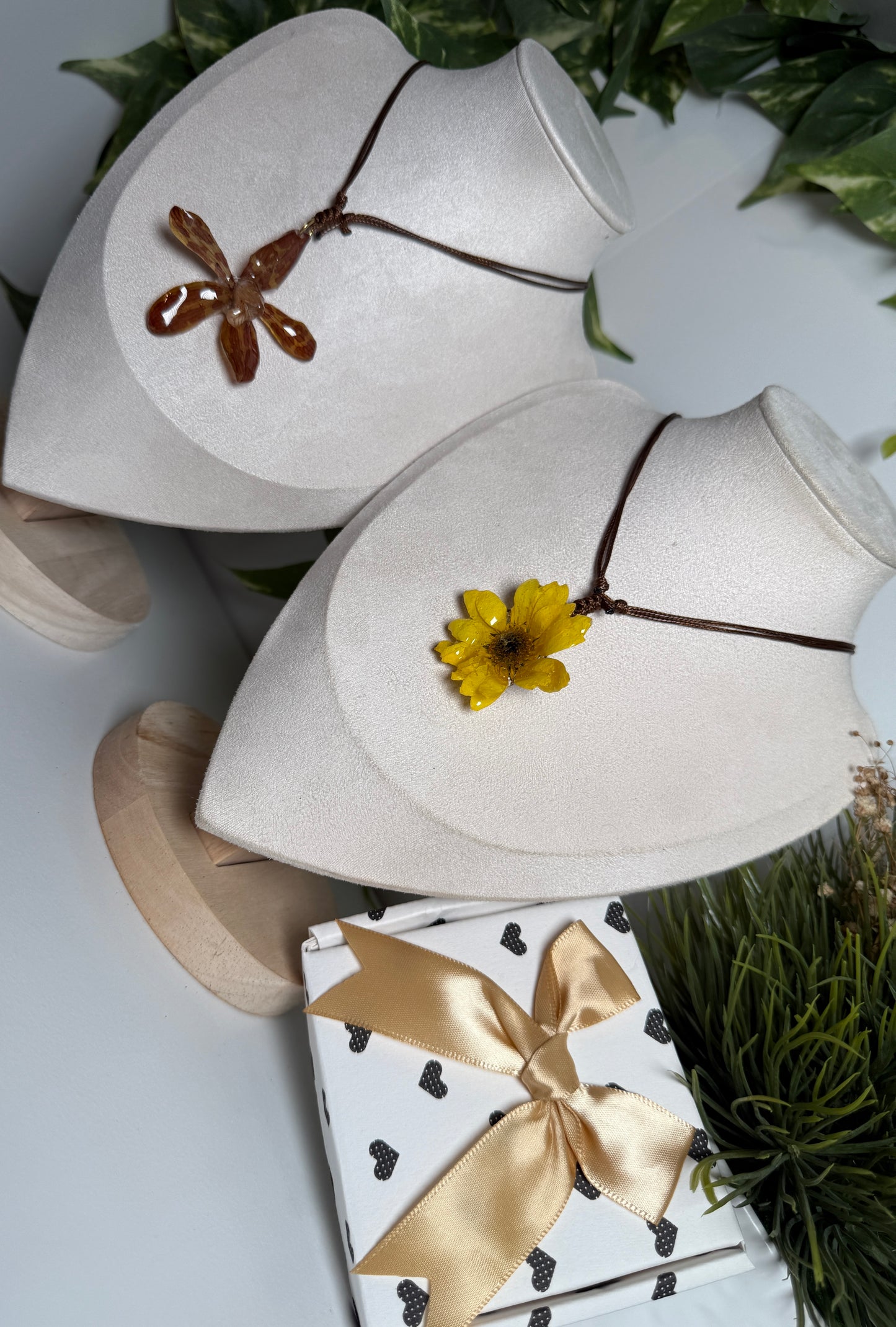 Sunflower Mini & Grammatophyllum Orchid Duo Necklace Set