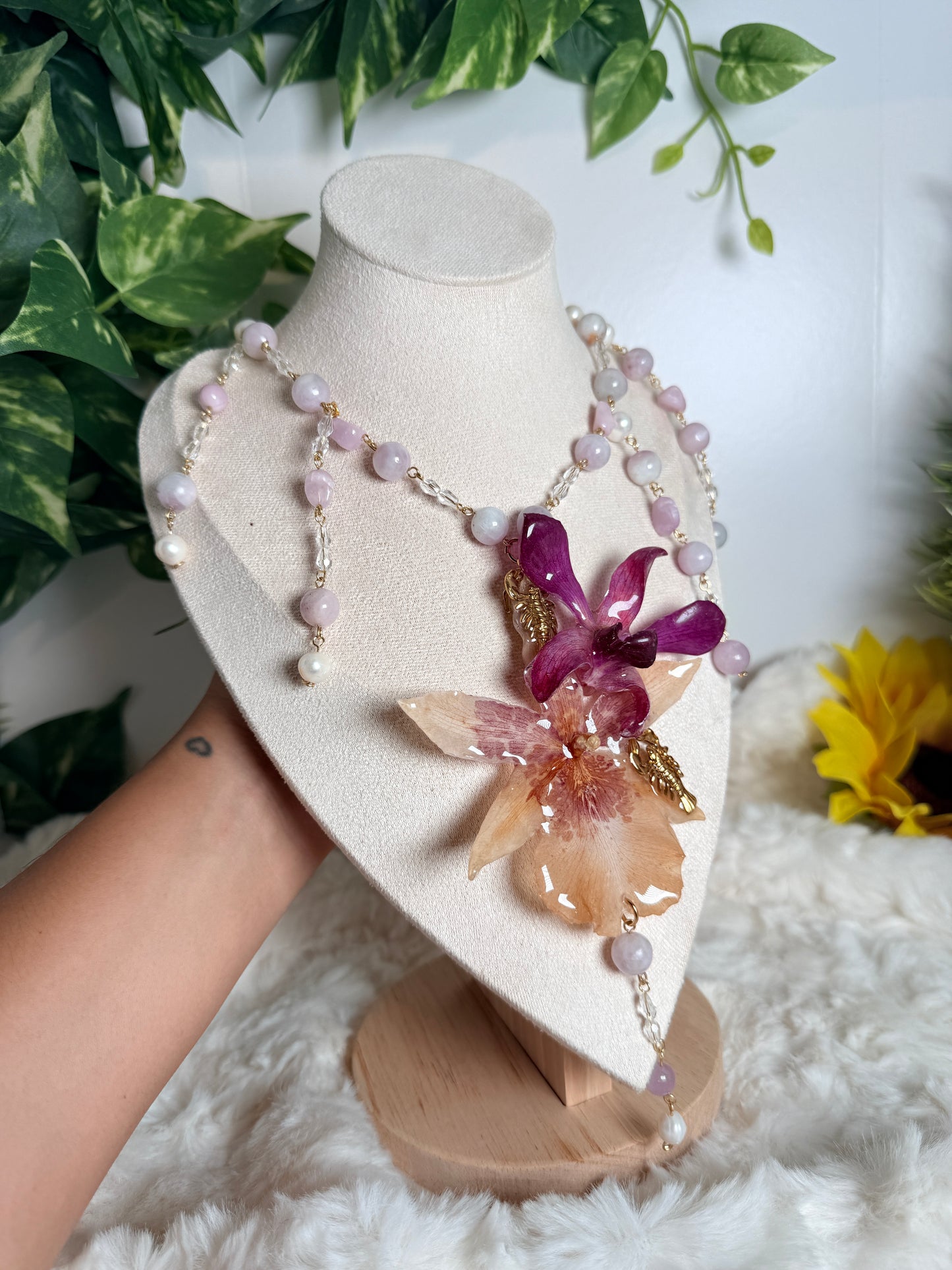 Spider Orchid & Dendrobium Amethyst Necklace
