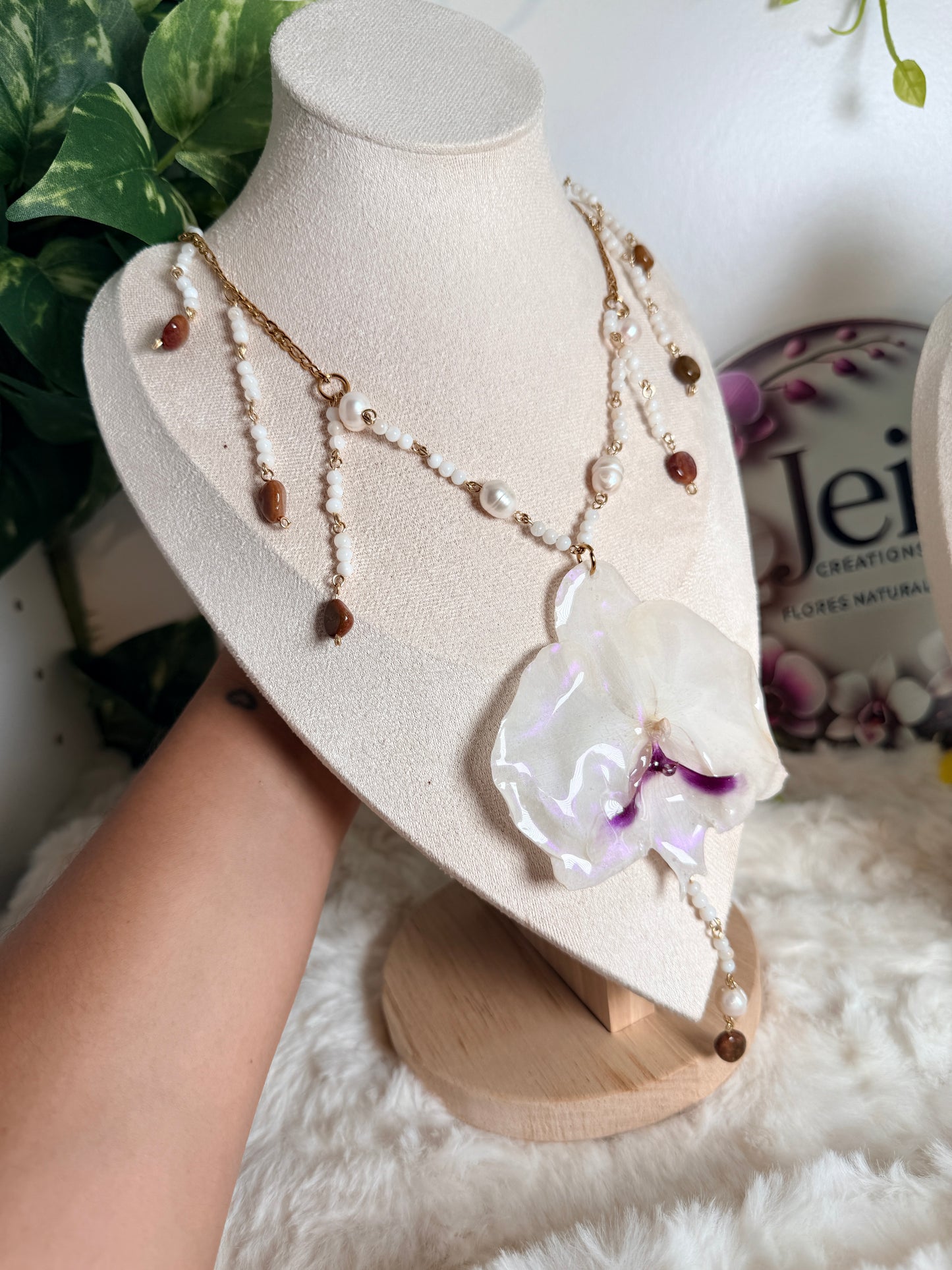 Phalaenopsis Pearl Cascade Necklace