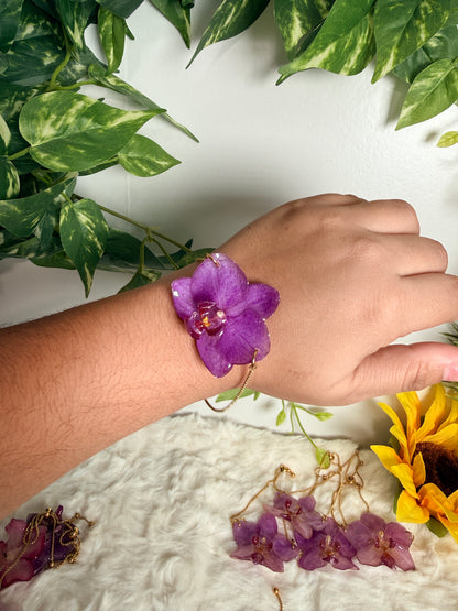 Baby orchid bracelet