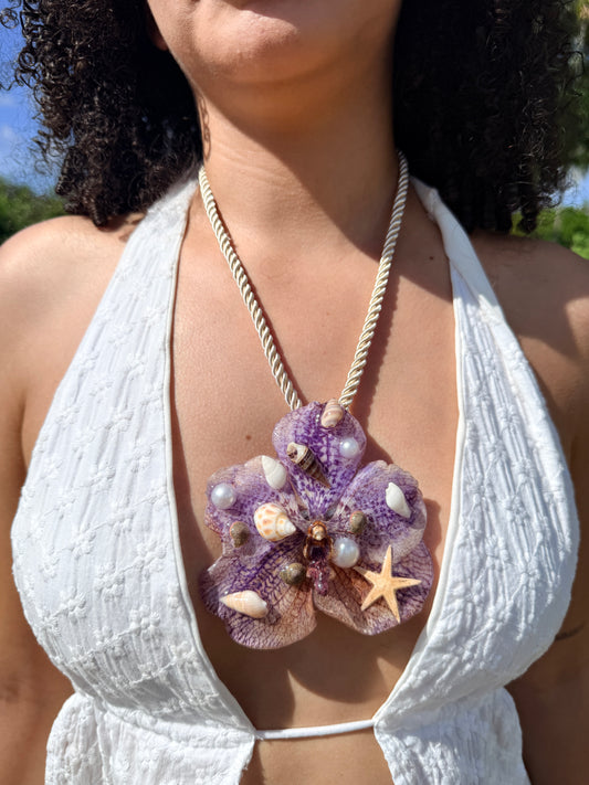 Ocean Vanda Statement Necklace