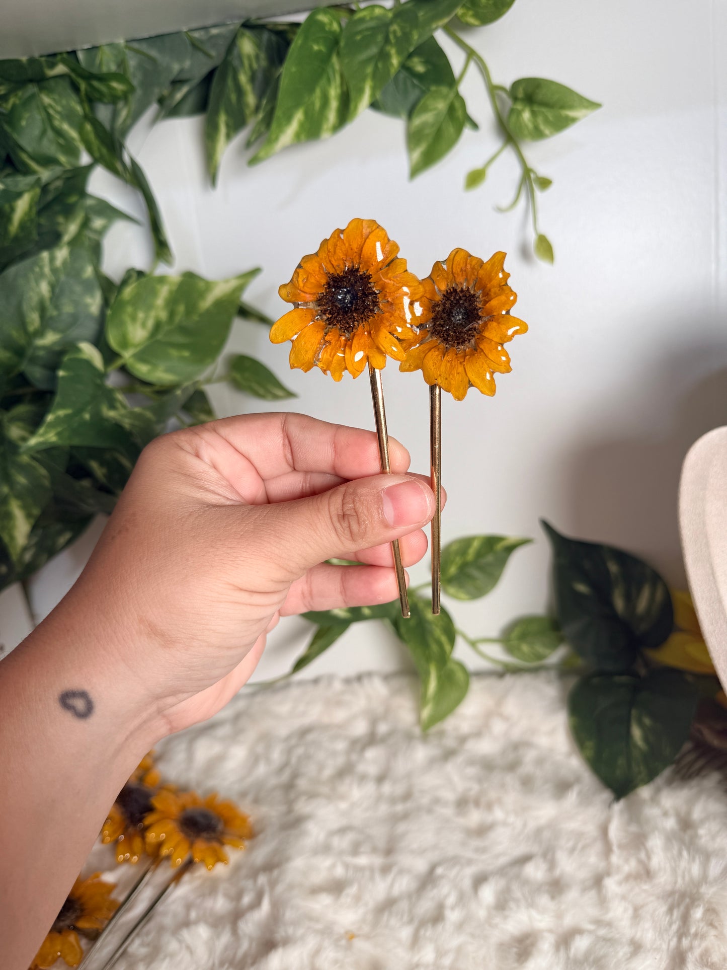 Golden Sun Bloom Hair Pin