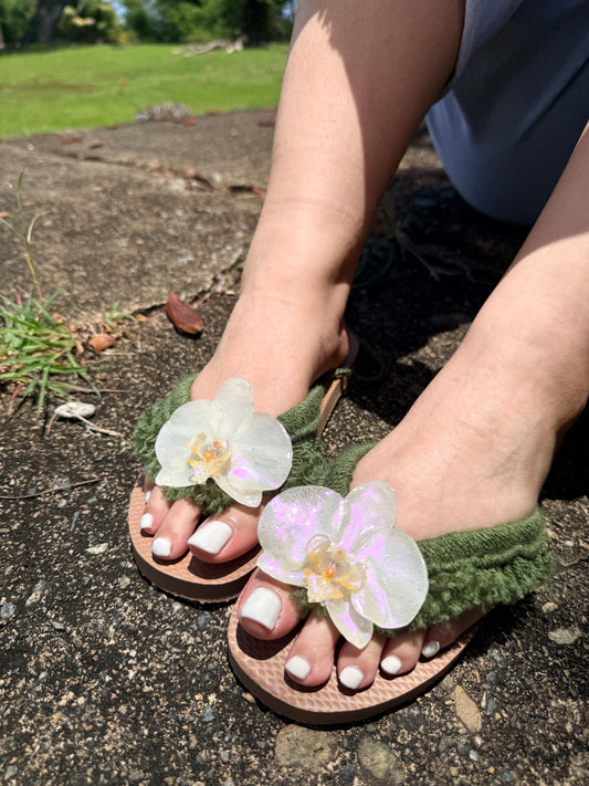 Pearl Orchid Sandals(Select your size)