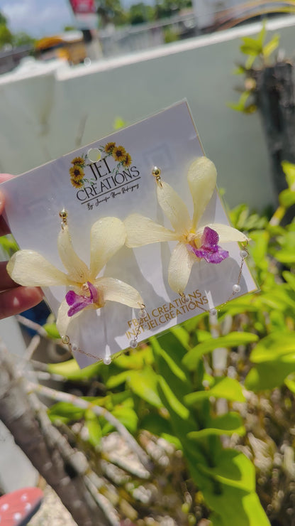 Dendrobium Woon.Leng Earings